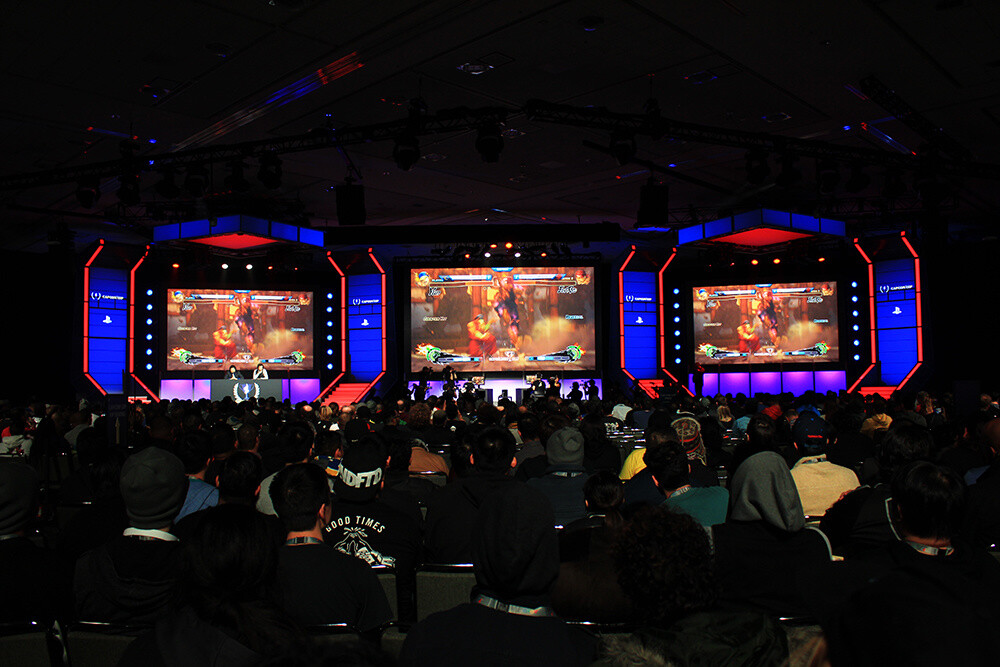 Kazunoko Wins “Ultra Street Fighter IV” World Championship Capcom Cup Finals 2015! 3