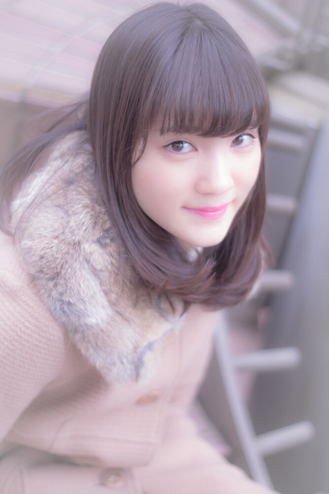 10 Kawaii Gestures That Will Put All Eyes On You! 4