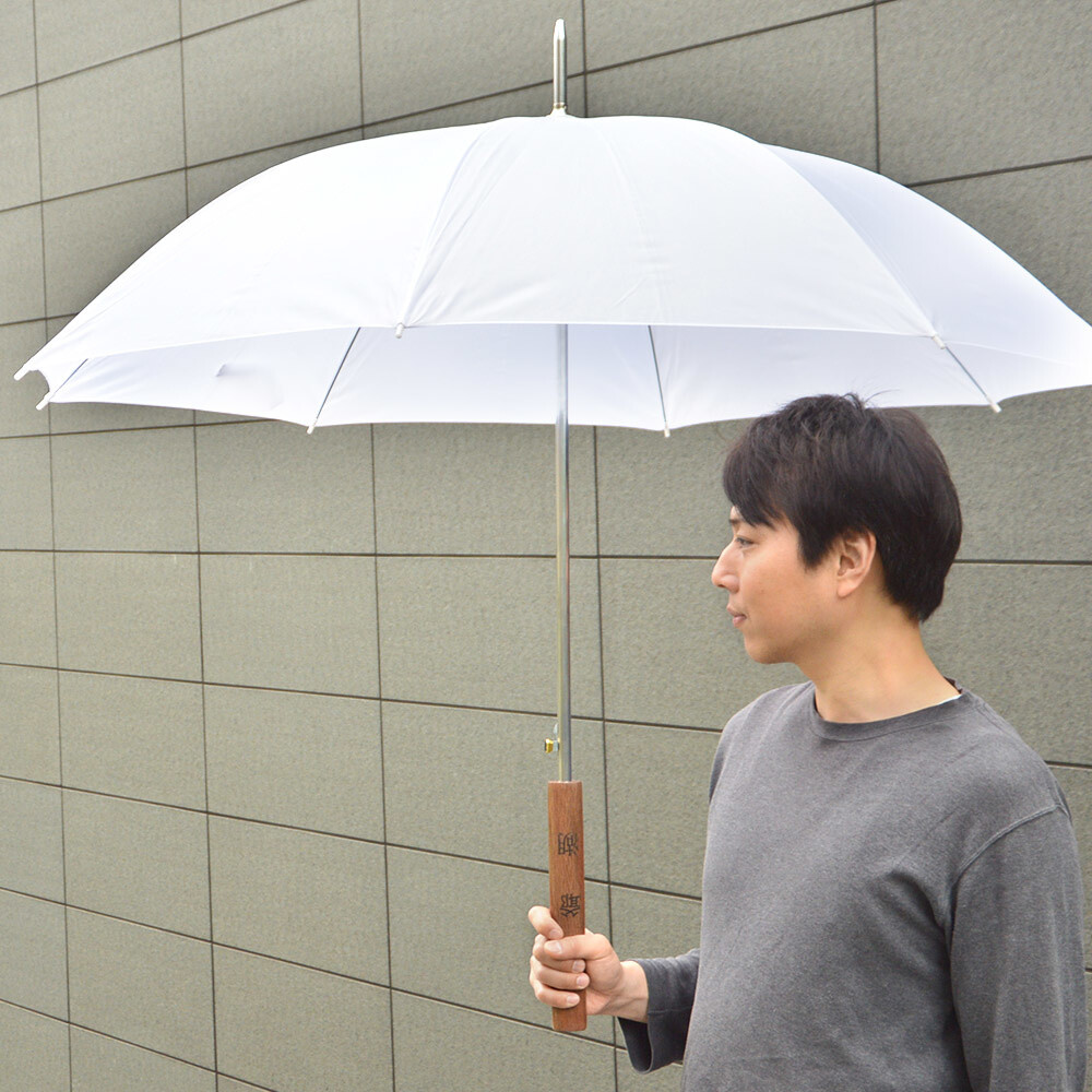 Gintoki’s Bokuto Transforms into an Umbrella! 7