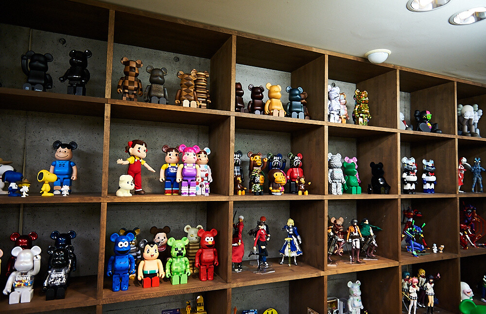 Art of Figure Making: MEDICOM TOY and BE@RBRICK 23