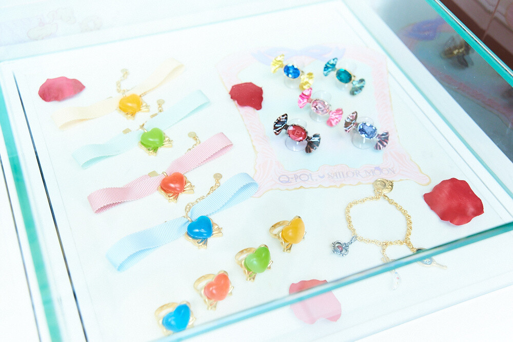 Spend A Day With Pretty Guardians at Incredible Q-pot CAFE. x Sailor Moon Collab! 57