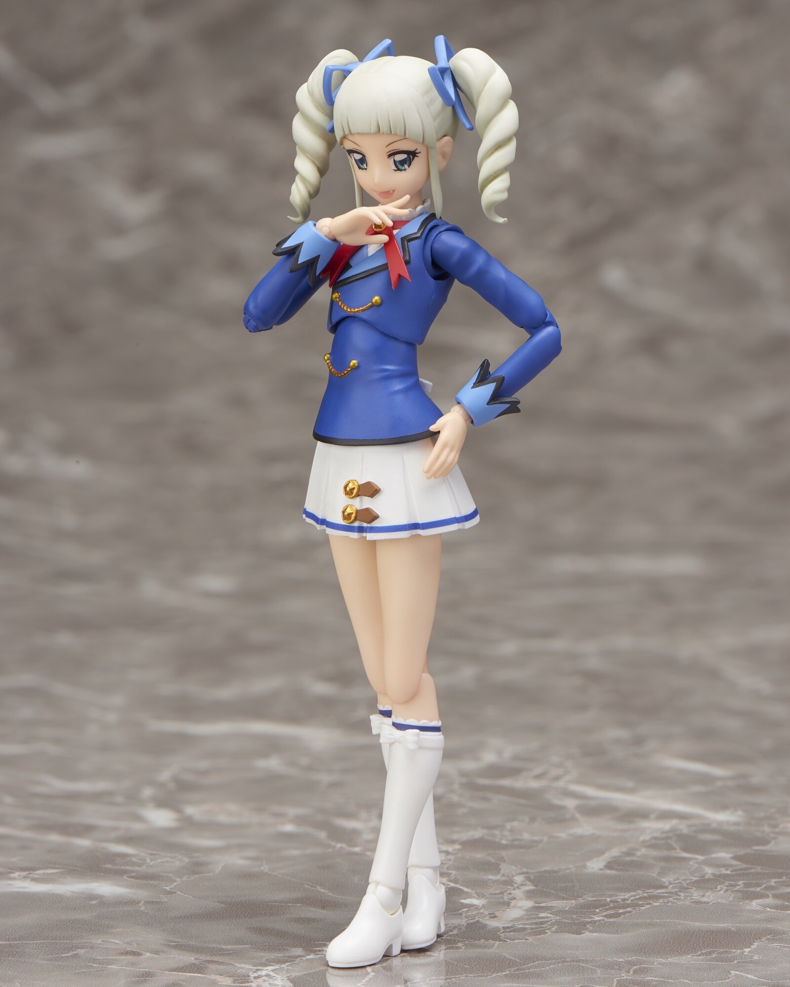 Yurika Todo ©BNP/Bandai, Dentsu Inc., TV Tokyo Corporation 2