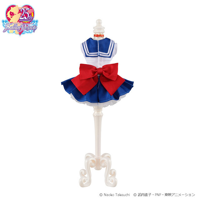 Sailor Moon Costumes Have Been Recreated as Adorable Miniatures! 2