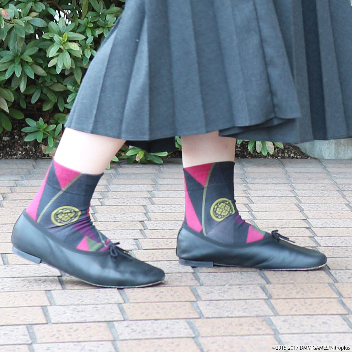 6 Stylish Touken Ranbu Sock Designs Released for Kutsushita Collab! 11