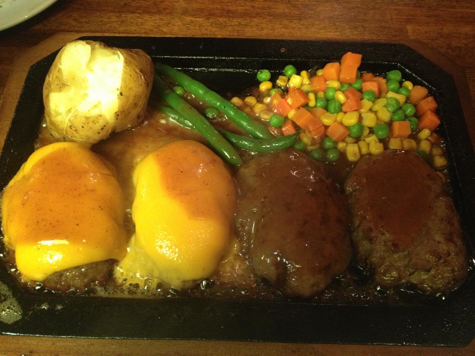 Big Eaters Rejoice! Where to Find Bigger Portions in Tokyo! 4