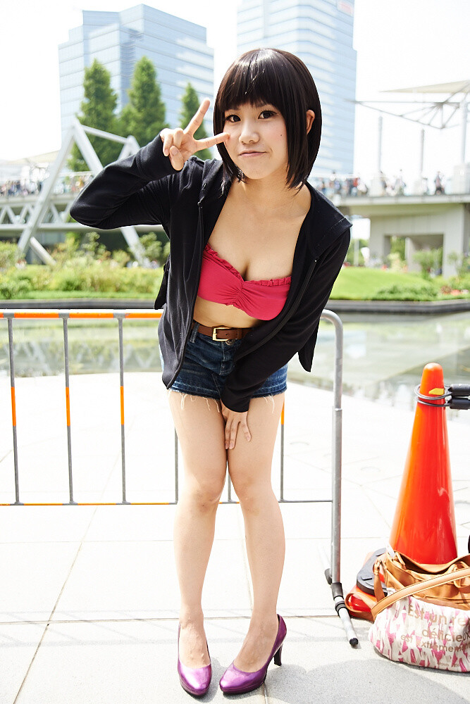 2014 Summer Comiket Photo Report: Cute & Sexy Content 19