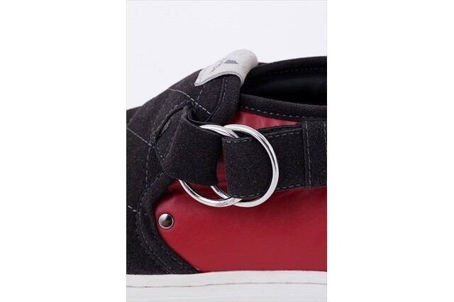 “Fate/stay night” Saber and Archer Sneakers Unveiled 3