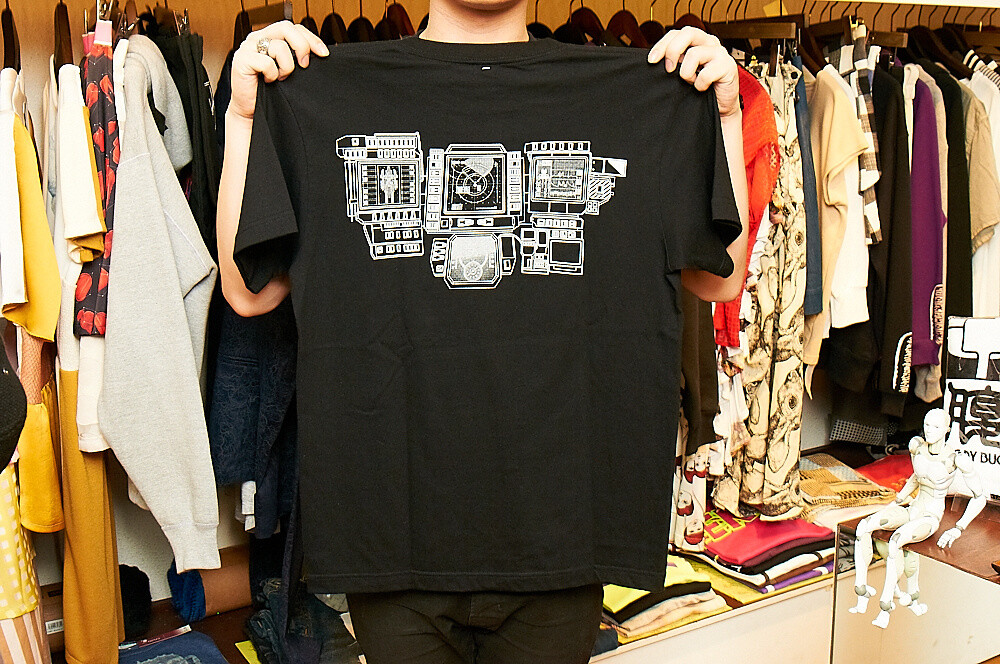 Aiming for High Dimension Anime/Manga Design: MHz Presents the Worlds of *Knights of Sidonia* and *Dorohedoro* in Clothing 11