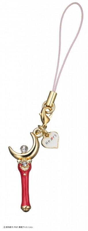 ‘Sailor Moon’ x Bright Red Heart-Shaped Cell Phone Makes for a Powerful Collaboration! Our Hearts Are Beating so Fast, it Hurts! 6