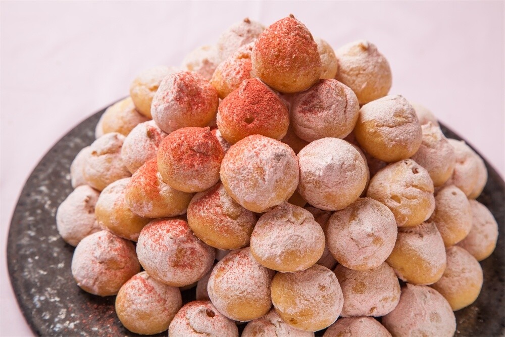 Tokyo Restaurant Holds “Strawberry Tasting Festival” 1