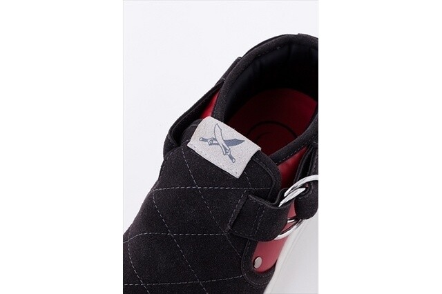 “Fate/stay night” Saber and Archer Sneakers Unveiled 2