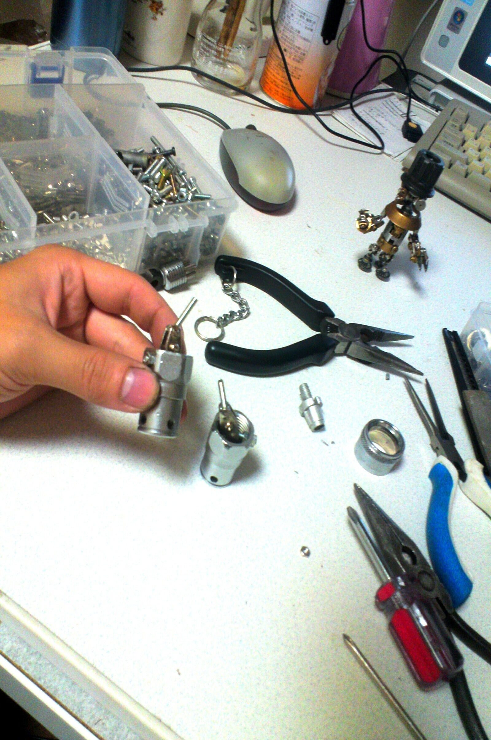 Daisuke Shimodaira - A Master in the World of Magnificent Junk Art [2/2] 0