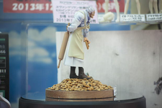 Grandma from *Cookie Clicker* Descends! Sample Displayed at Kaiyodo Hobby Lobby Tokyo 9