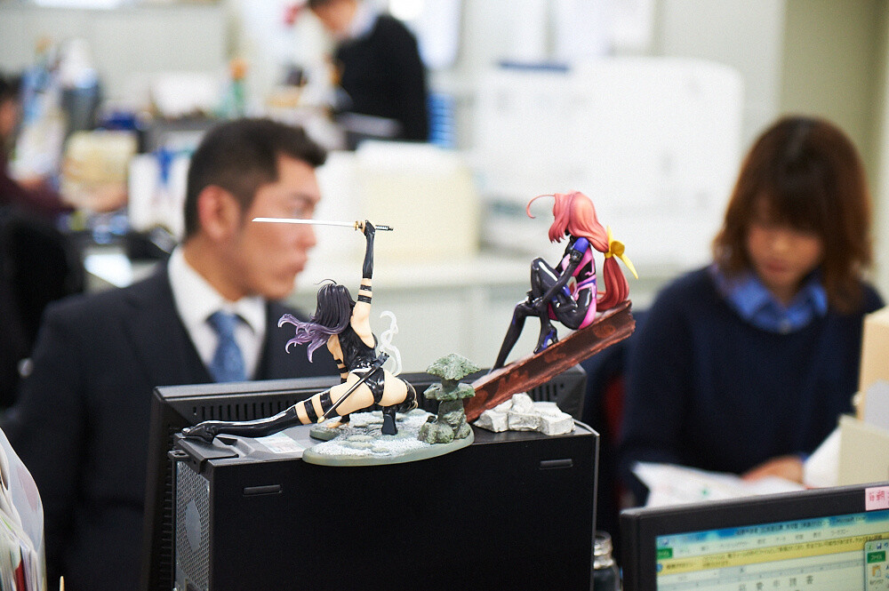 By hearing the stories of the people that work there, I discovered a point of view different from the actual sculptors and gained a deeper understanding of what goes into creating each figure. 1