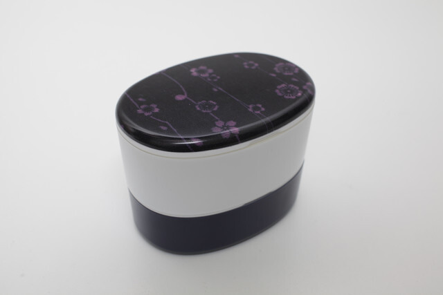 Feast With Gorgeous Bento Boxes Showcasing Traditional Japanese Techniques! 4