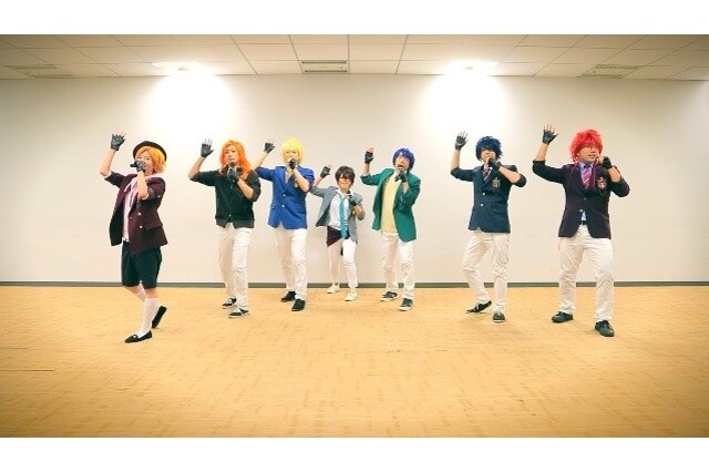 SoftBank Employees Cosplay as ST☆RISH and Dance to "Maji Love Revolutions” 0