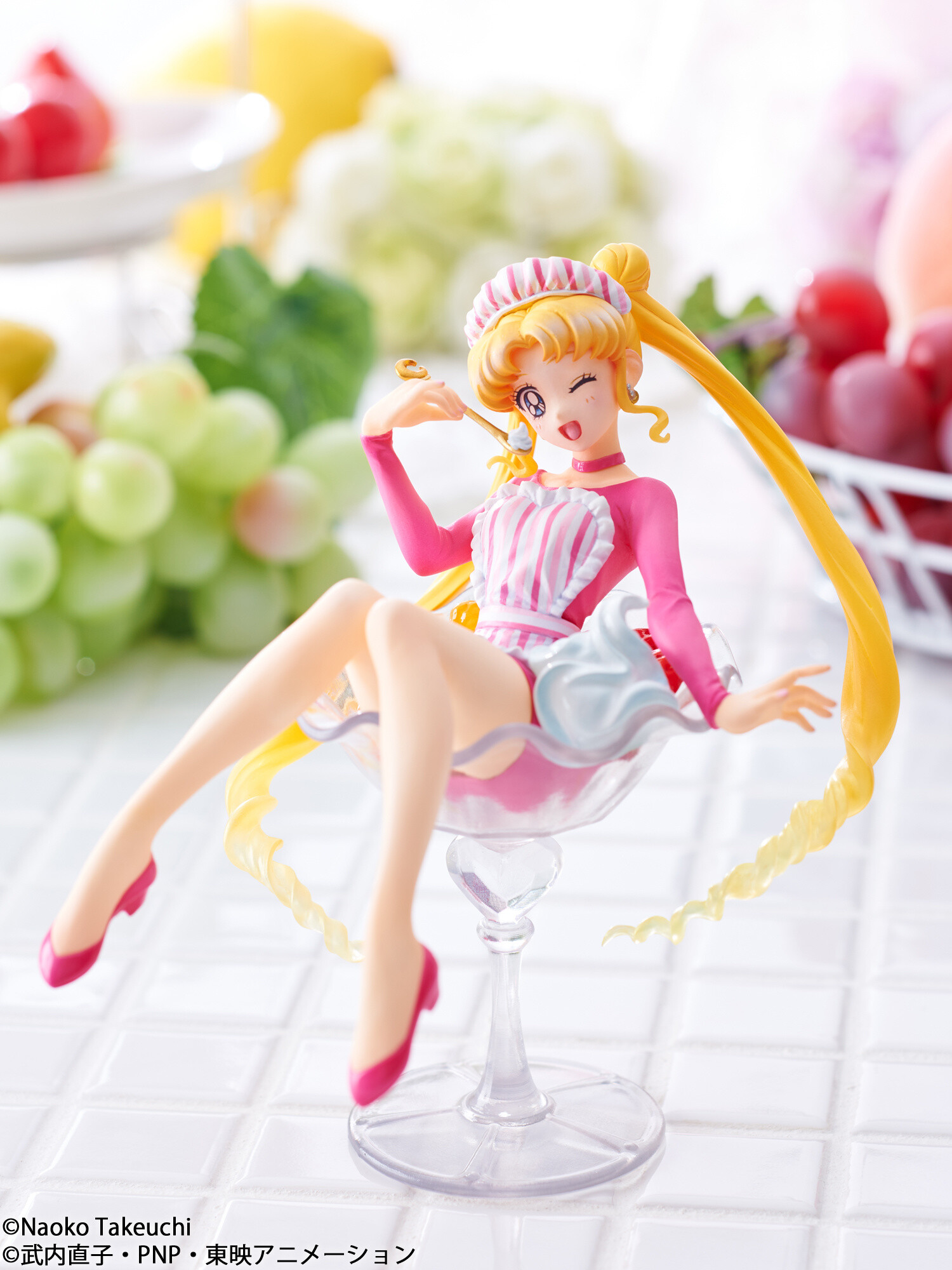 Sailor Moon’s Usagi Tsukino Is a Cute Nakayosi Waitress in the First of a New Line of Figures! 7