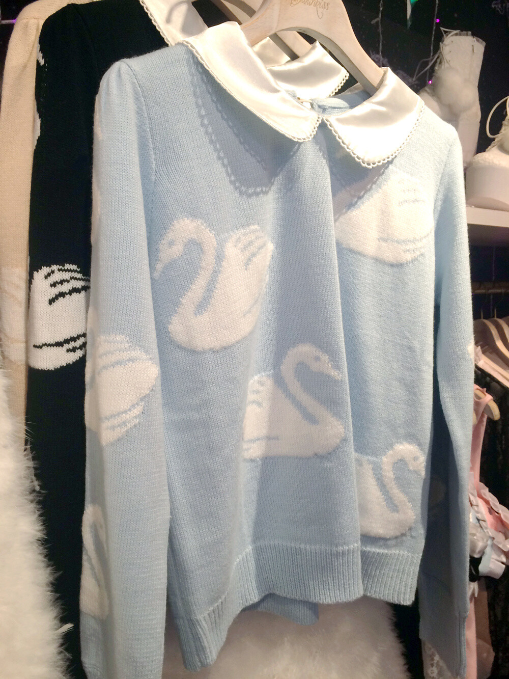 [J-Fashion] Swankiss Winter 2015 Collection: Merry Memory Go-Round 24