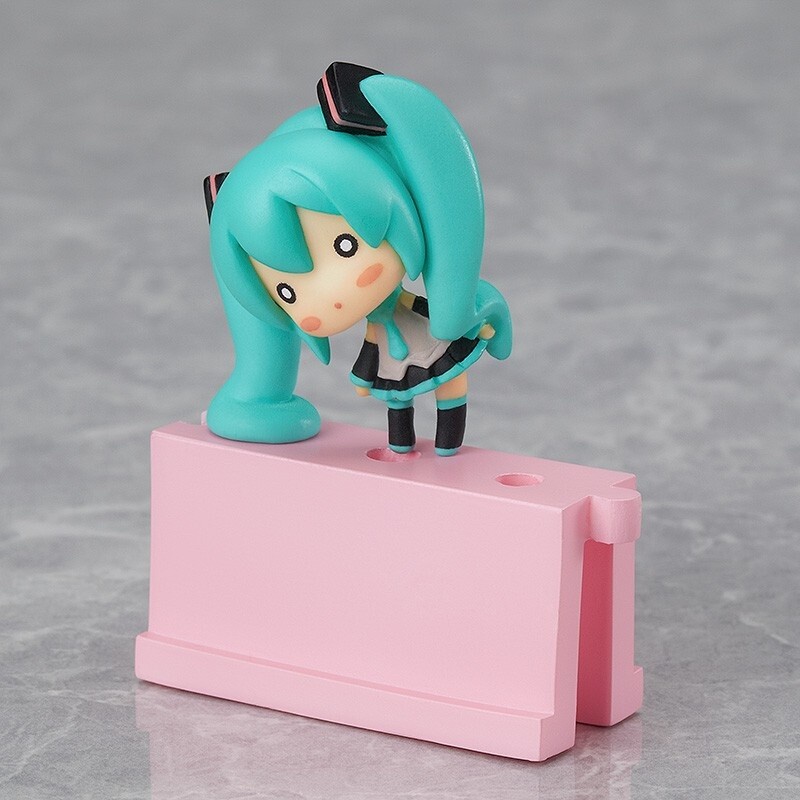 Miku Can Go for a Ride Atop Your Smartphone with New Earphone Jack Accessories! 1