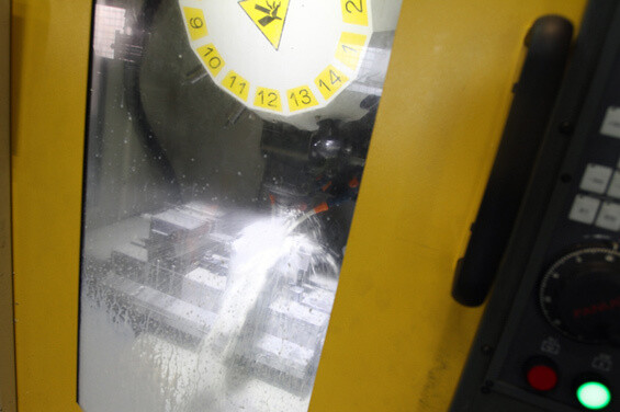 “The Idolm@ster” Duralumin Laser Etched iPhone 5 Case to Release via TBSishop 4