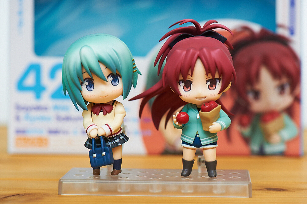 Nendoroids Sayaka Miki Uniform Ver. & Kyoko Sakura Civilian Clothes Ver. (decomasters) 0