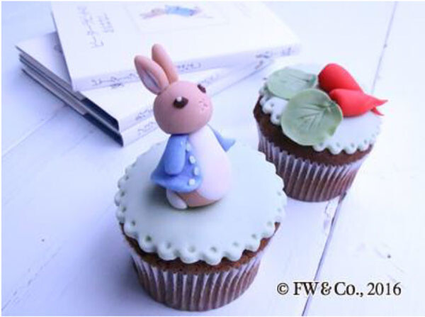 Peter Rabbit™  decorative cupcakes 0
