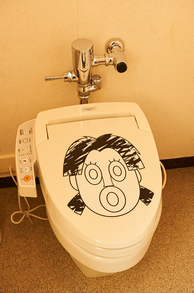 Chill with Gintoki and Friends in this Epic Gintama Room! [Photo Report] 15