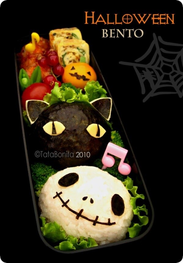 Get Your Spook On with these Halloween Bento! 4