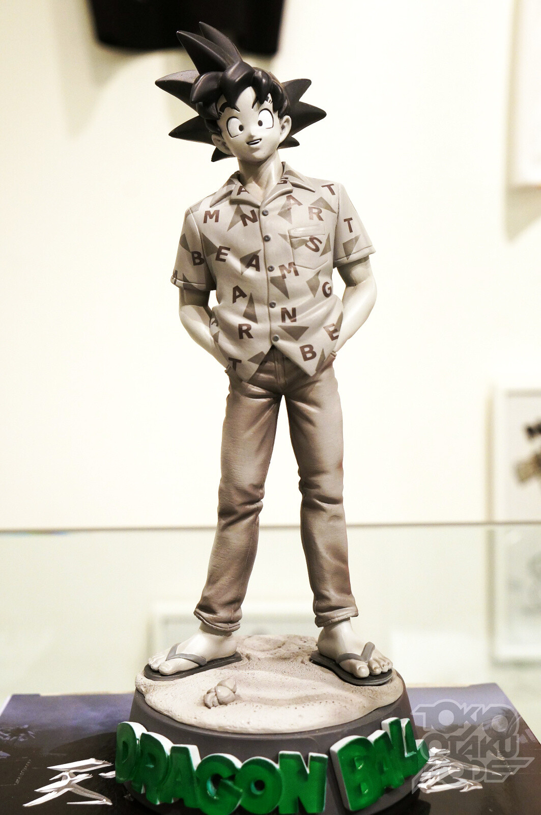 The Ultra Cool and Stylish Shop BEAMS Challenges Otaku Casual Wear! 12