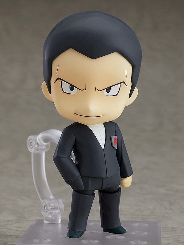 Make Way for the Great Giovanni and Mewtwo... as Nendoroids! 5