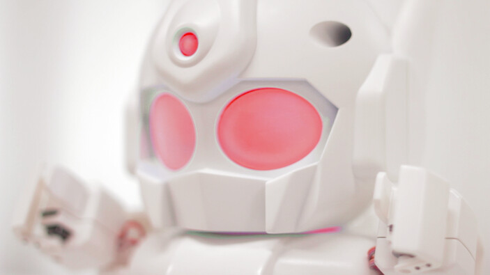 RAPIRO's eyes can light up in the full RGB color model. 3