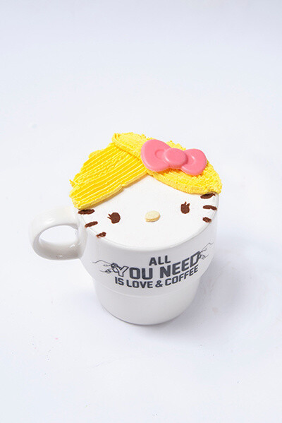 Merry Christmas with Hello Kitty! Café Featuring Hello Kitty Opens in Shibuya 13