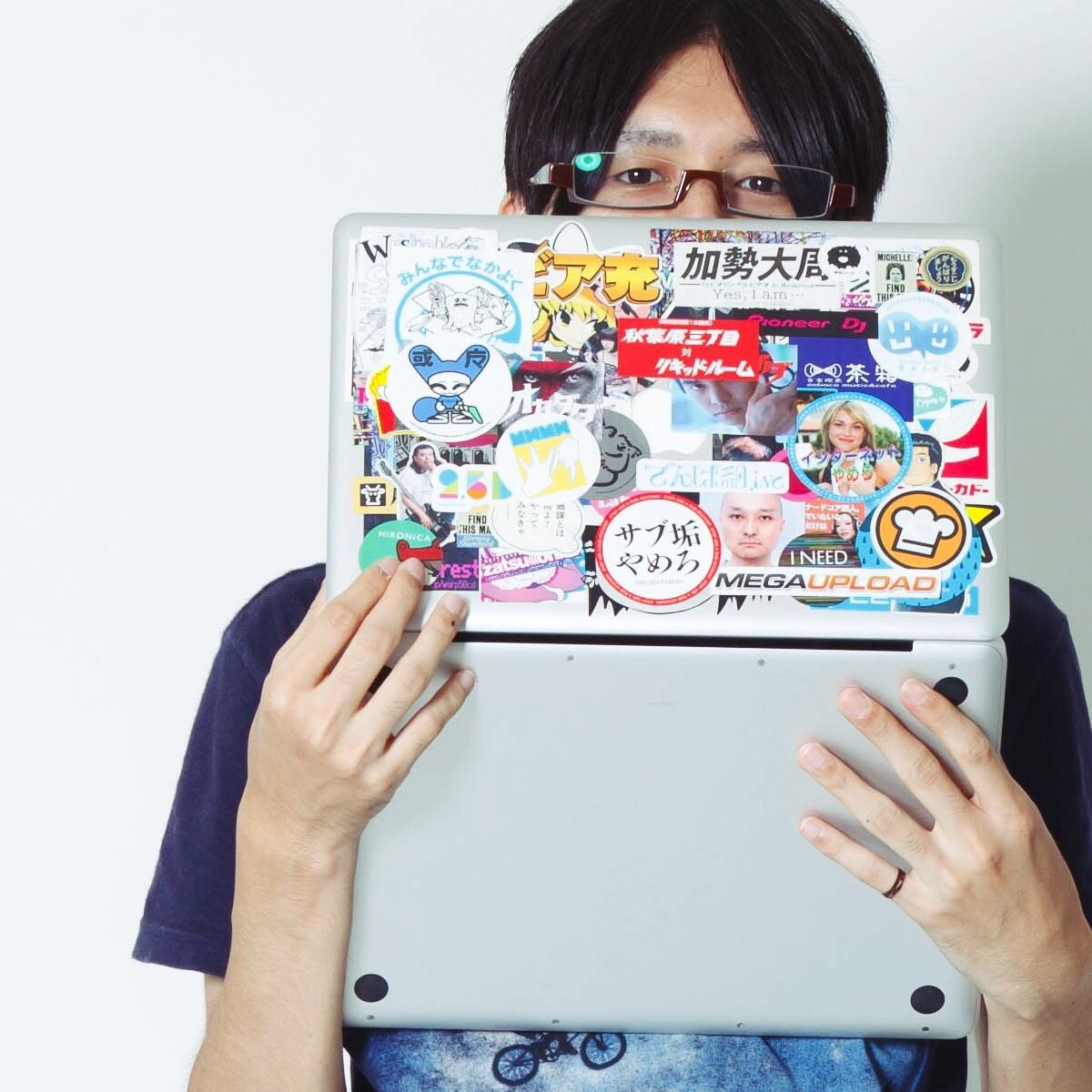 No More Naked Laptops! No More Naked Laptops! Expose Your Otaku Soul With Stickers 9