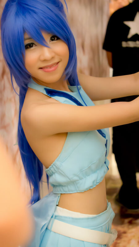 Cosplay of Kazanari Tsubasa from Senki Zesshou Symphogear 7