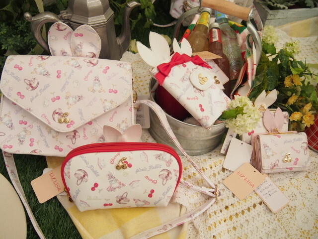 [J-Fashion] Go On a Princess-y Picnic with LIZ LISA! 21