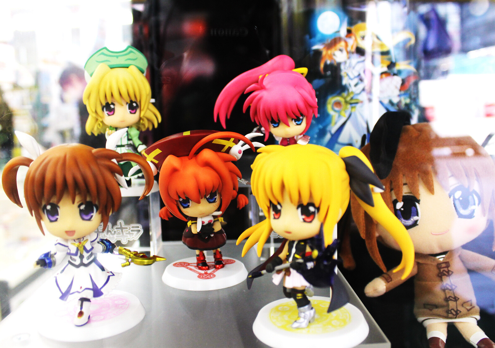 Happy New Year! Greet the New Year by Coming to Akihabara! (Part 2 of 2) 12