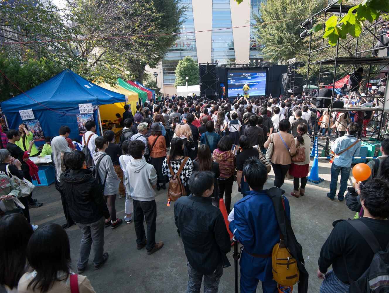 Cosplay Parade Brings Excitement to Ikebukuro! 6