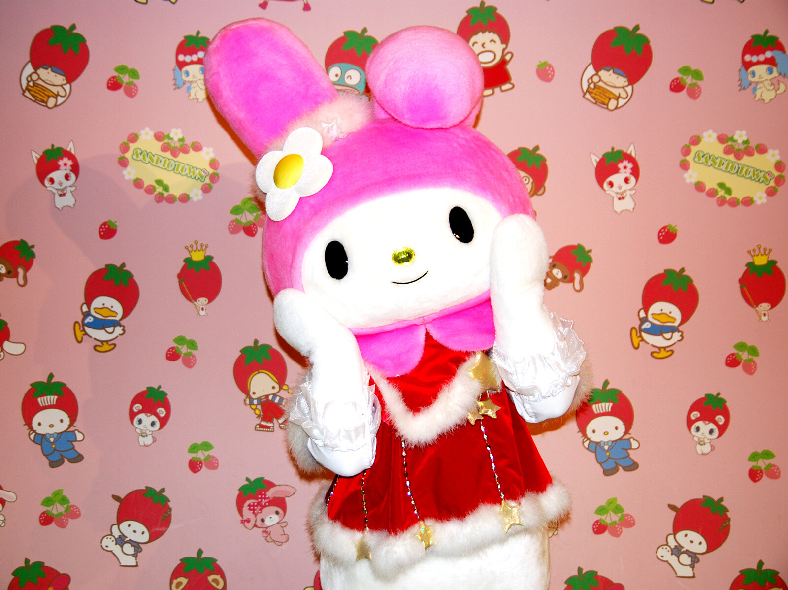 Christmas Comes to Sanrio Puroland! My Melody’s Christmas Market Report 17