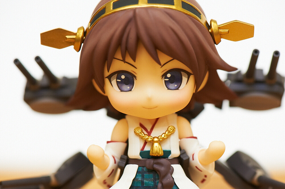 Her tense face is kawaii, too. 25