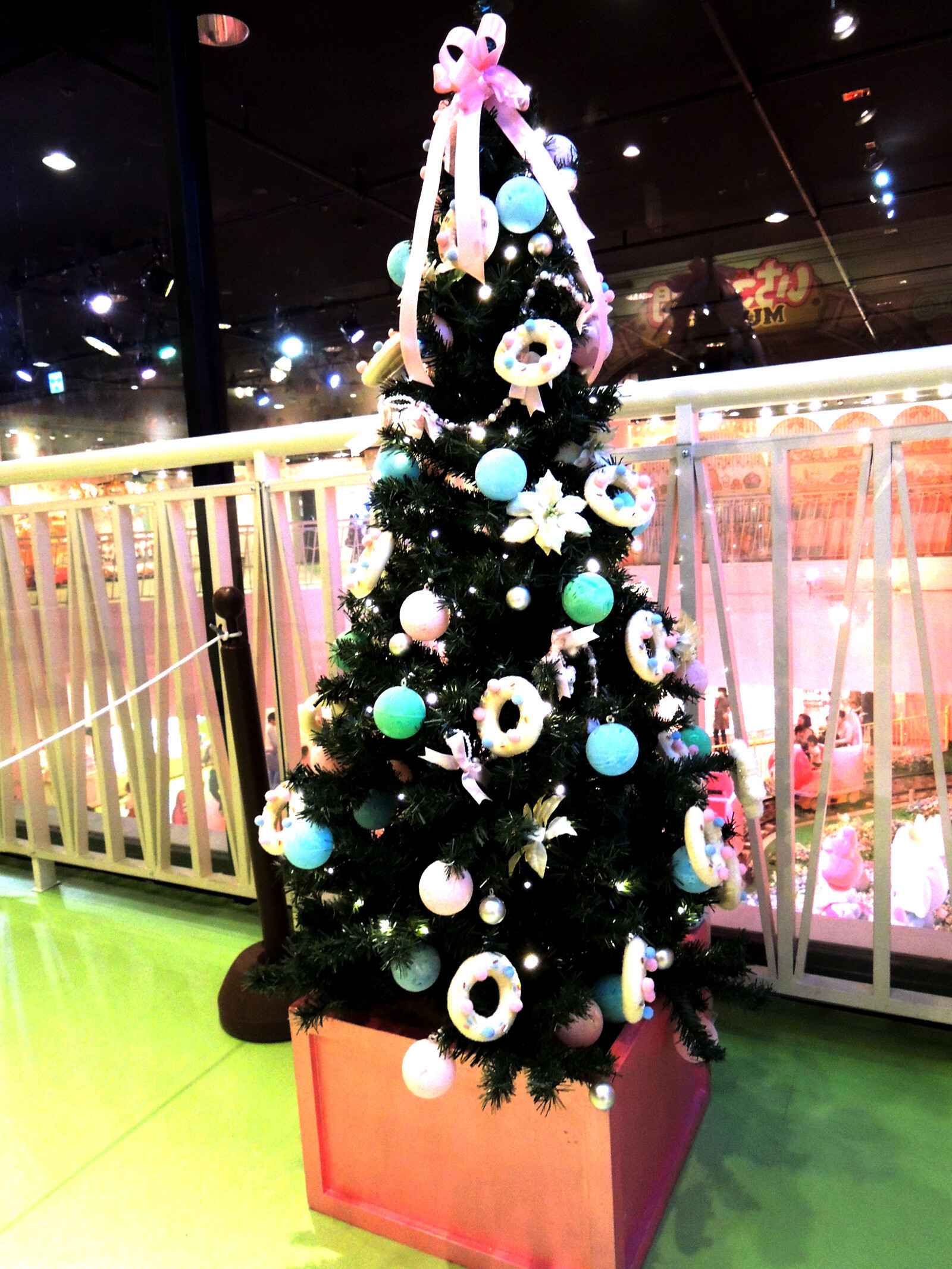Christmas Comes to Sanrio Puroland! My Melody’s Christmas Market Report 3
