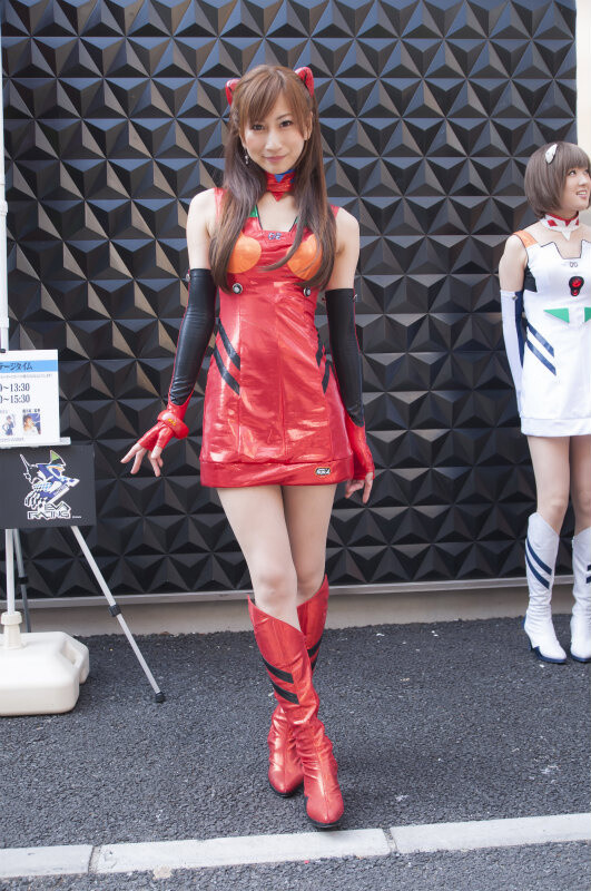 Super-Hot Race Queens Gather at the Evangelion Store! 7