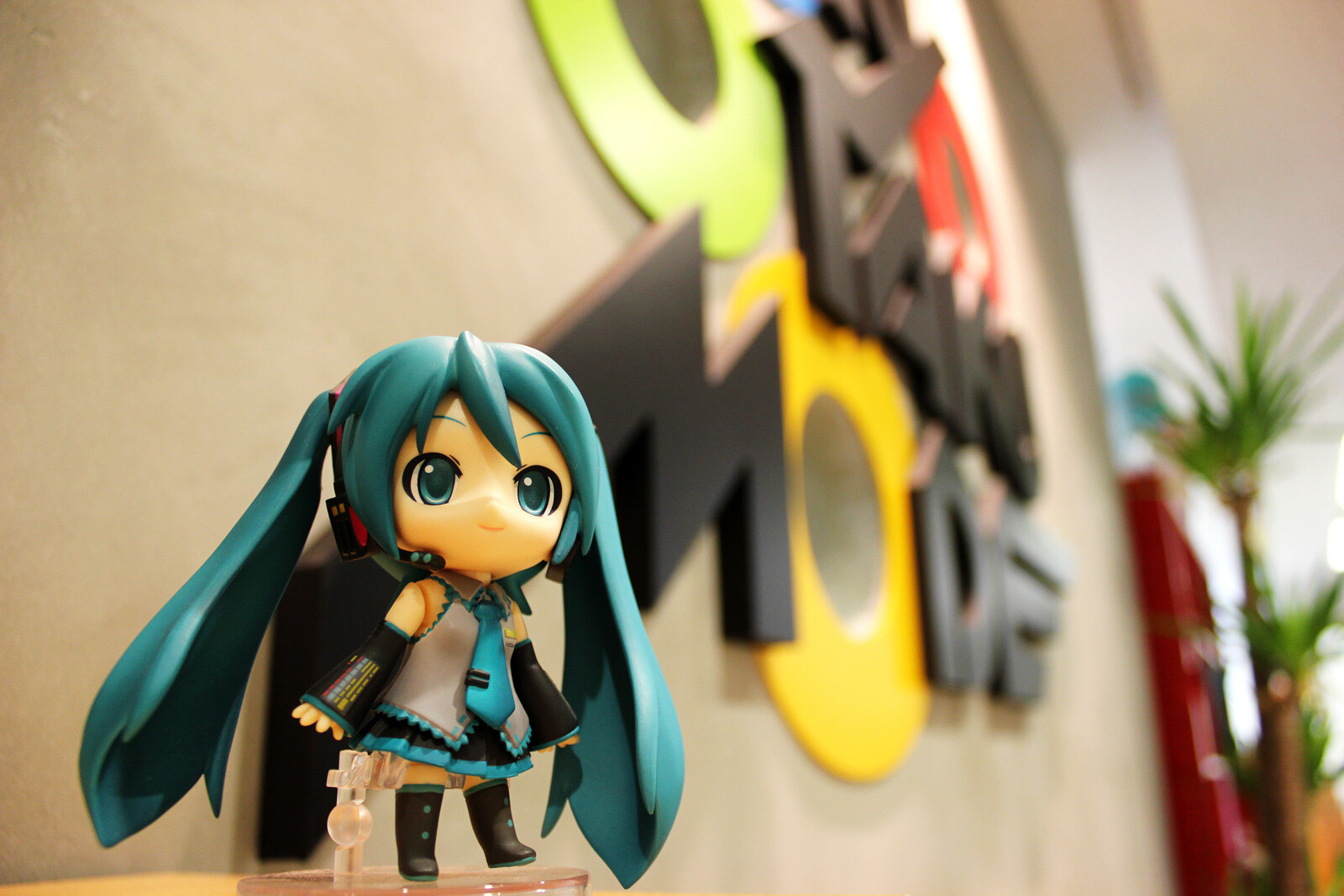 [Buyer’s Blog] Crazy D’s Recommendation: Let's Hang Out with Miku! 1