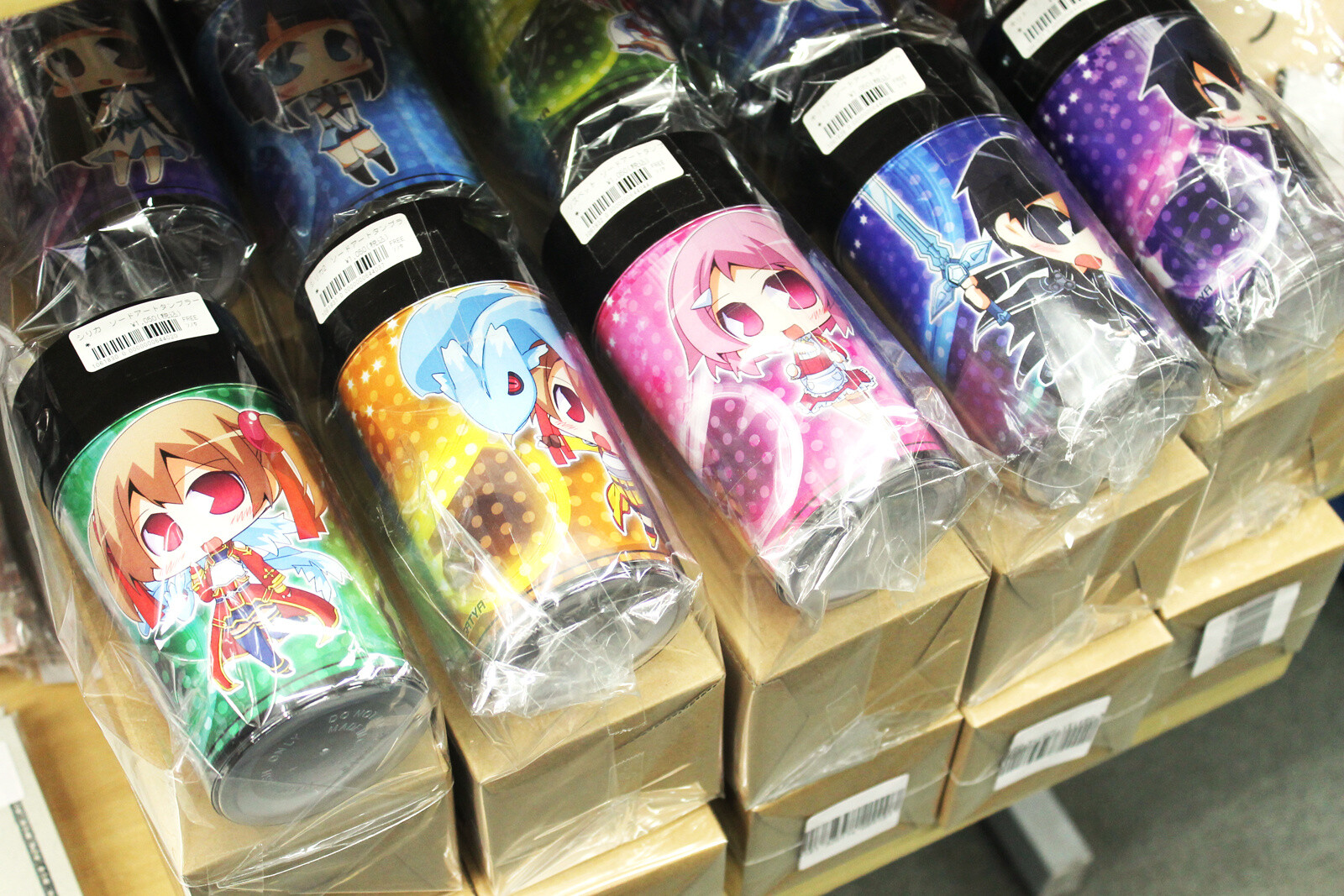 WhiteCanvas Akiba: A Doujinshi and Doujin Goods Specialty Shop in Akihabara 18