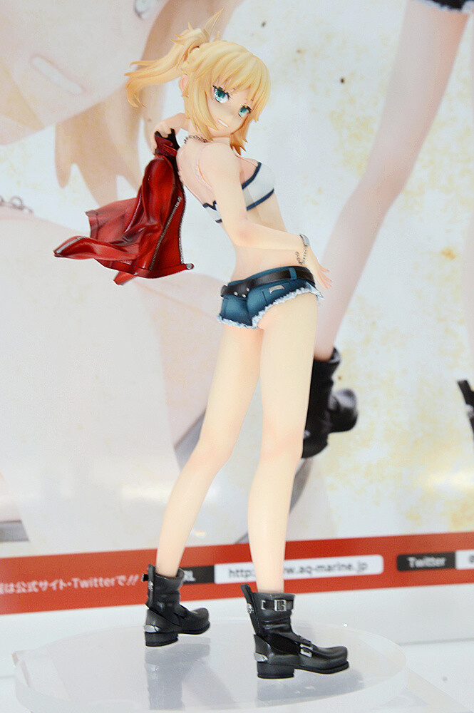 Looking Back at WonFes 2015 [Winter]! Part 2: Photo Collection of Cute and Sexy Figures! 97