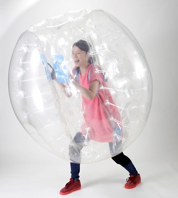 Battle for Meat with Luffy, Choji, and Majin Buu in a Bubble Soccer Showdown! 4