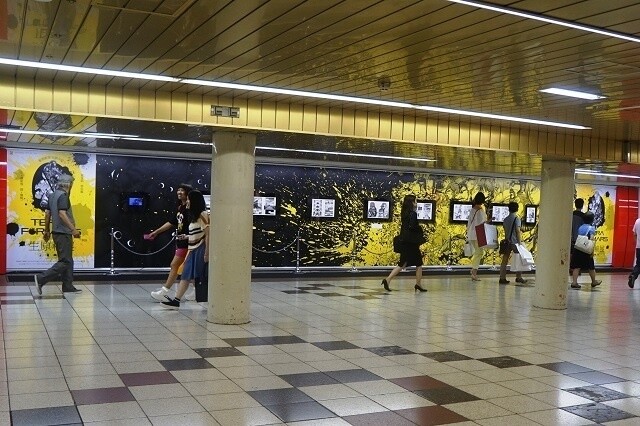 New “Terra Formars” Chapter 0 - Raw Manuscript and Life-Size Version Appear in Shinjuku Station 9