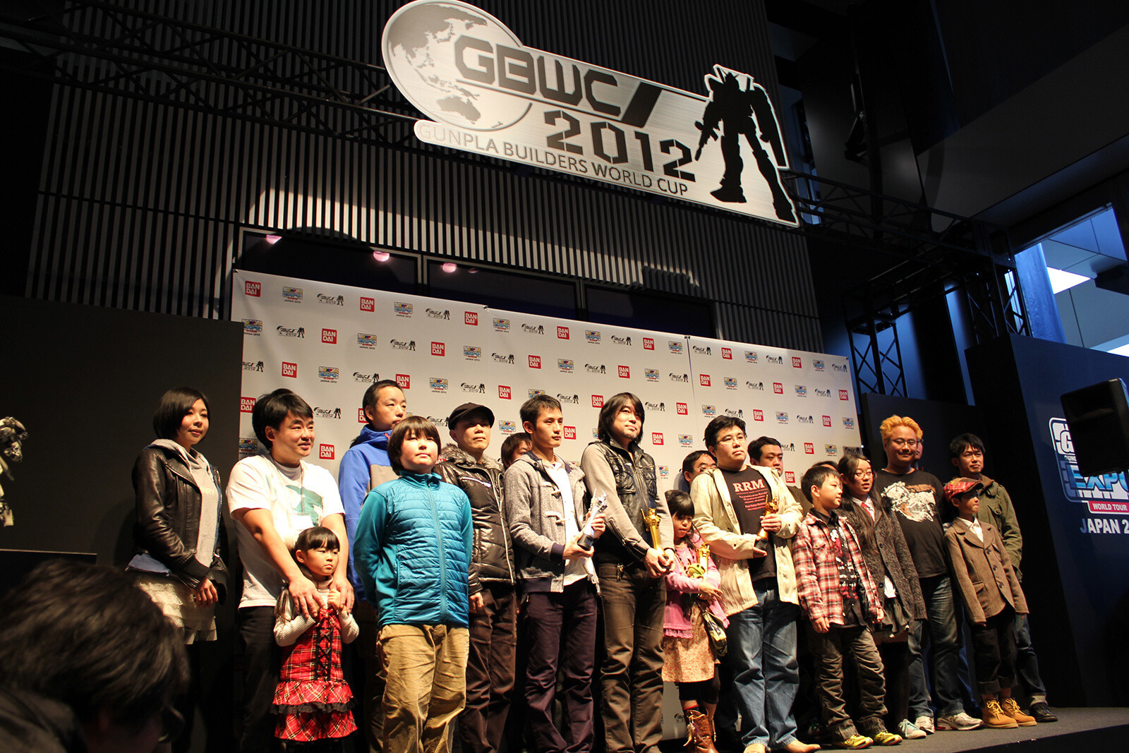 All competitors at the Gundam Expo World Tour Japan 2012. 5