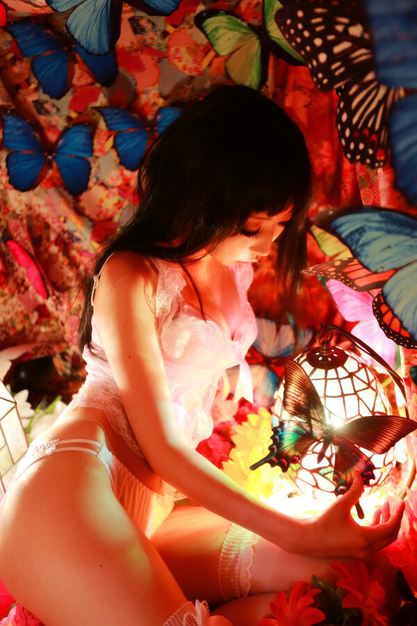 Creator Interview: Momoreku 16