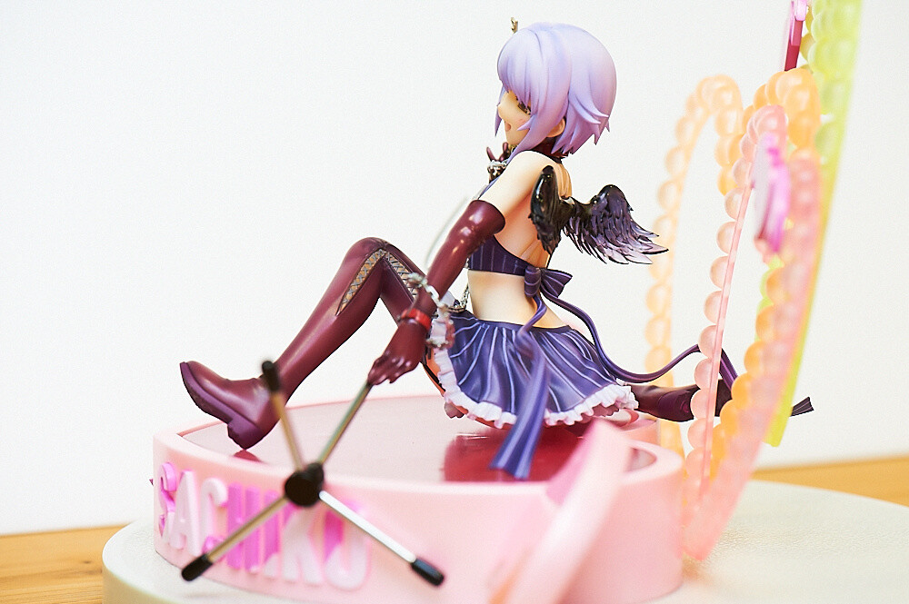 Her black wings are cute! 53