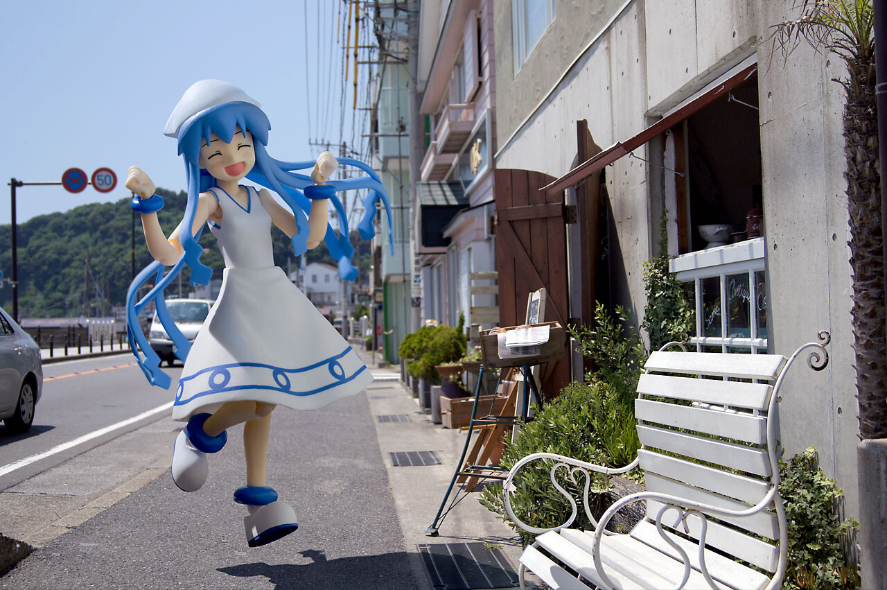 Is it a Dream or Reality? It’s Tilt-shift Photography With Popular Anime Figures! 7